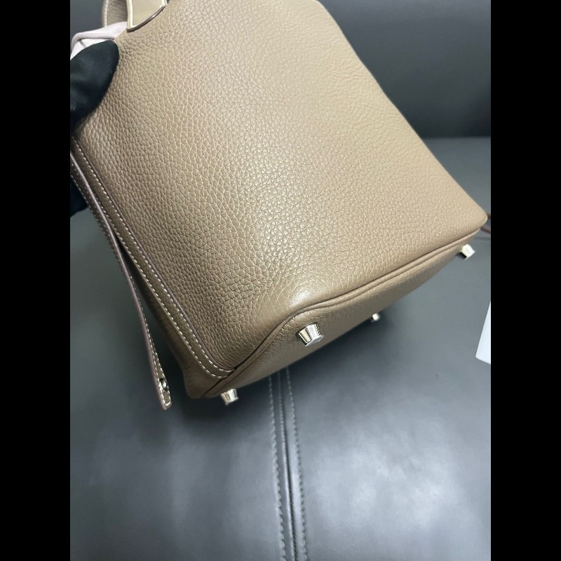 Hermes picotin18
大象灰銀扣 菜籃子-11