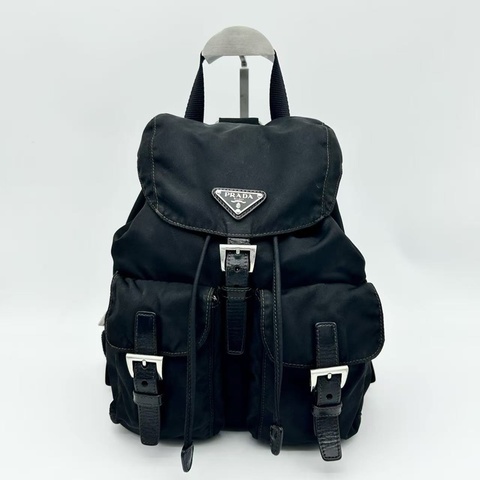 「JL精品代購」Prada黑銀小號降落傘尼龍雙肩包