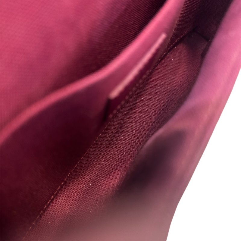 LV字紋拼紅內裡三合一鍊包-11