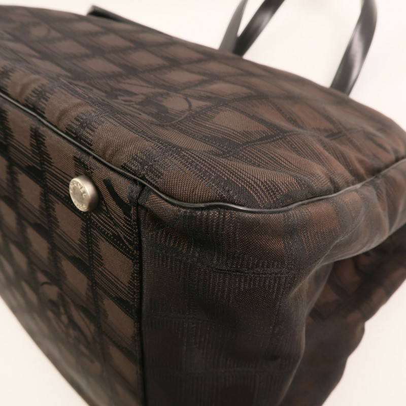 CHANEL 牛皮皮革Vintage Totebag銀扣手挽袋-10