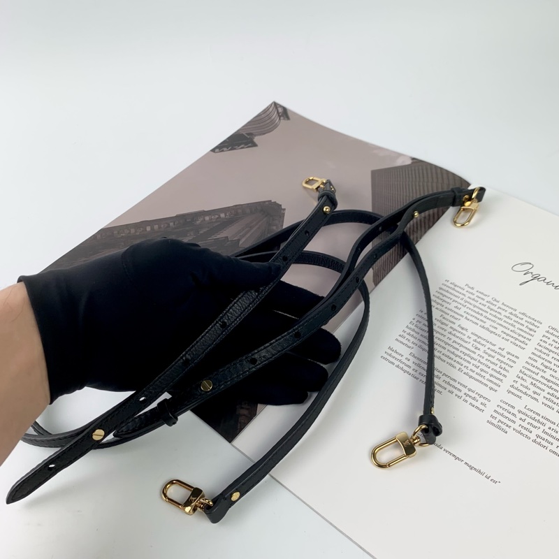 LV新款拼色小書包 盒子/防塵袋-14