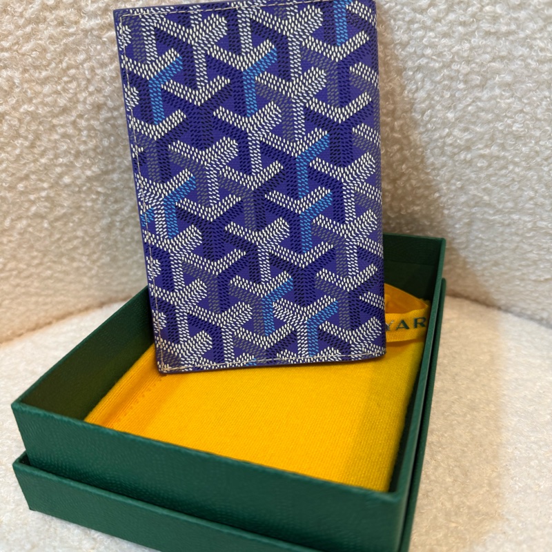 Goyard passport holder-1