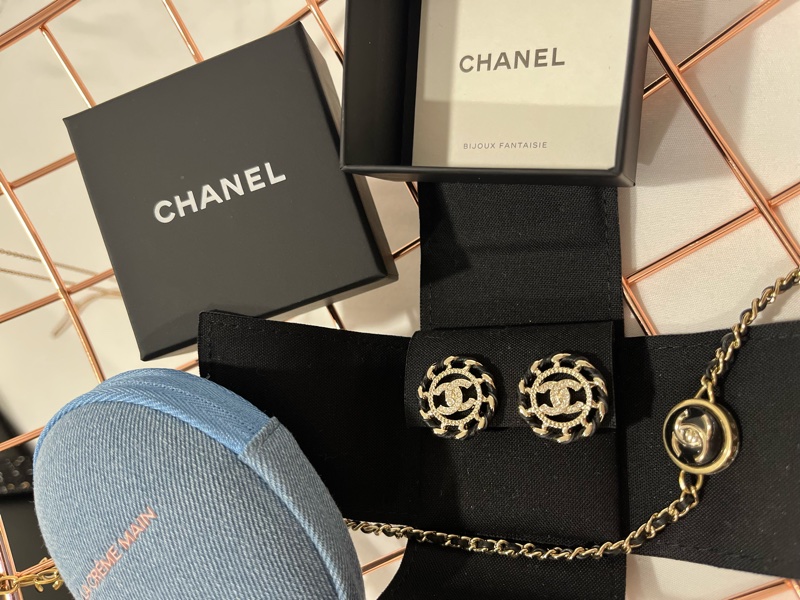 全新 香奈兒 Chanel 經典 皮穿鏈 耳夾 耳環-1