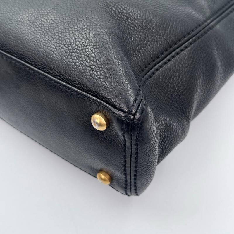 「JL精品代購」香奈兒黑金牛皮外縫大logo金屬環單肩托特包-9