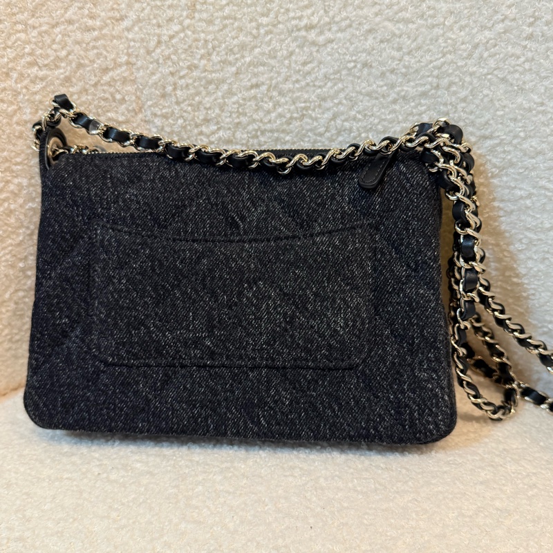 Chanel 黑牛仔相機包-2