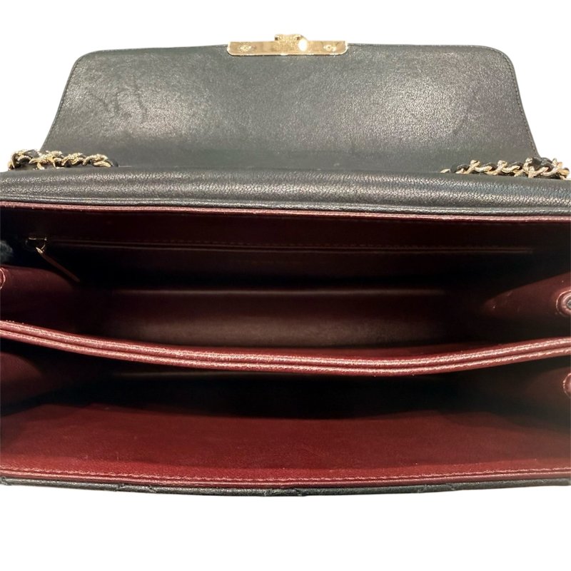 CHANEL 香奈兒 BEAUTY LOCK FLAP BAG 牛皮 黑色 金扣-9