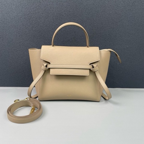 Celine賽琳 奶茶色全皮中號Micro鯰魚包