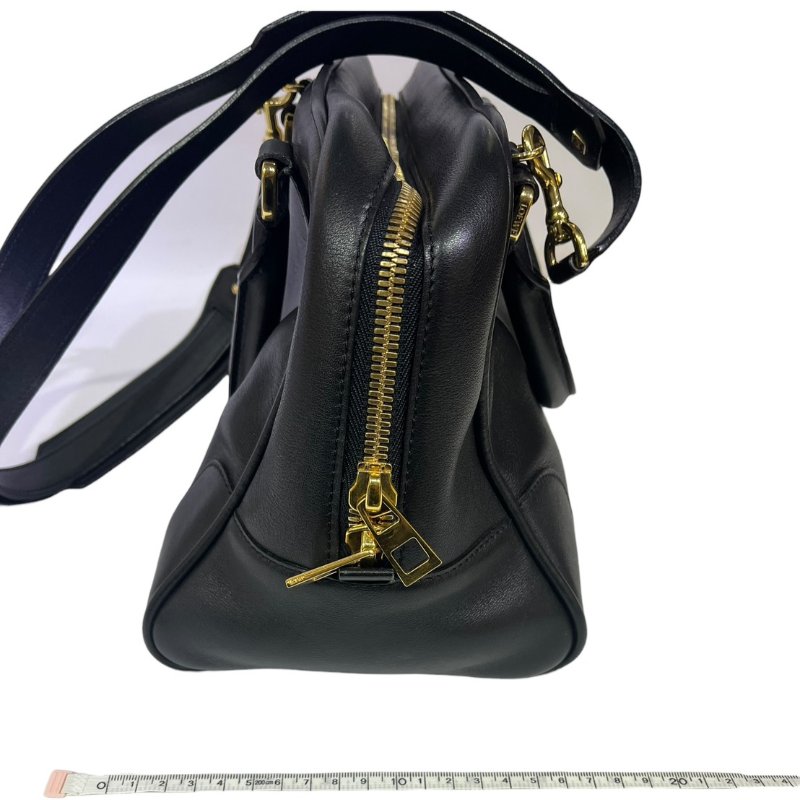 【美收精品】LOEWE黑色肩背包 5-156-20