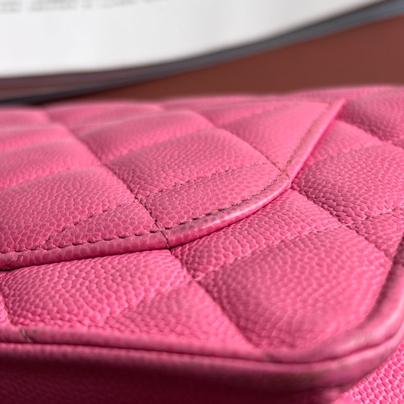 ::CHANEL:: 粉色金雙C 吸釦鏈帶WOVC 鍊條包 斜背包 鍊帶皮夾-14