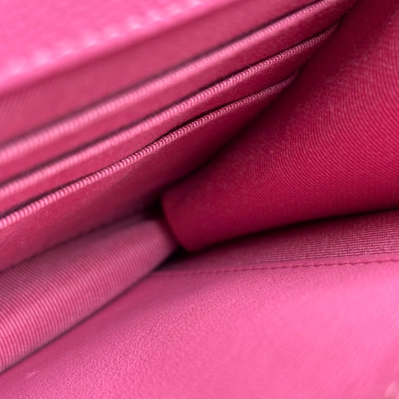 ::CHANEL:: 粉色金雙C 吸釦鏈帶WOVC 鍊條包 斜背包 鍊帶皮夾-27