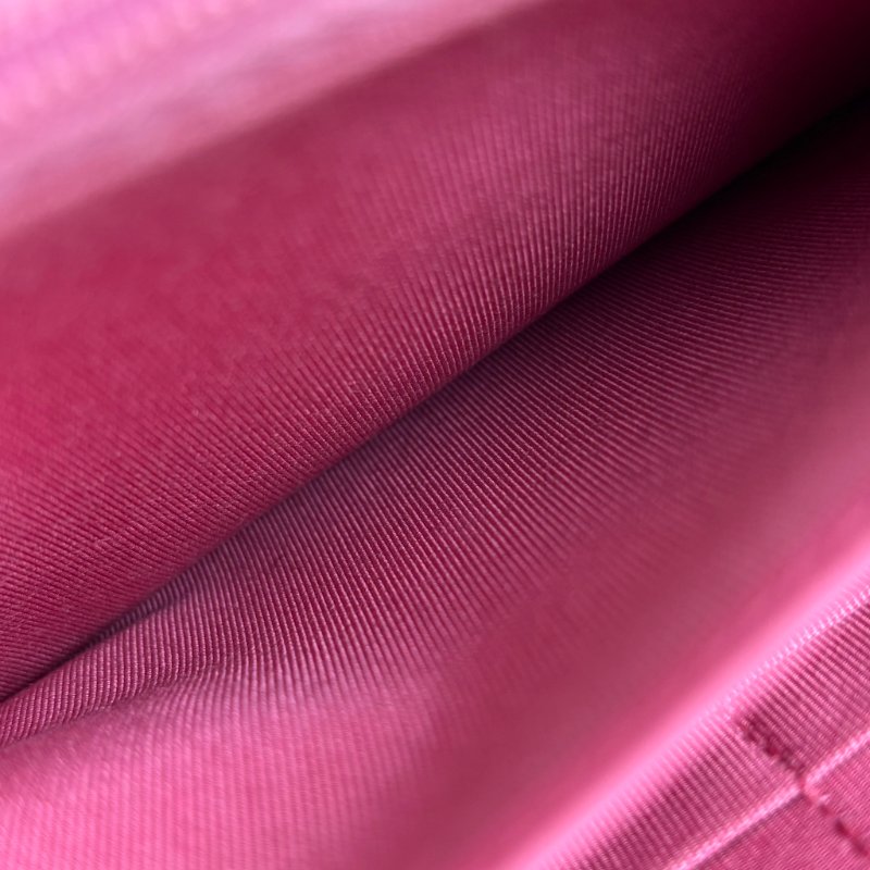 ::CHANEL:: 粉色金雙C 吸釦鏈帶WOVC 鍊條包 斜背包 鍊帶皮夾-29