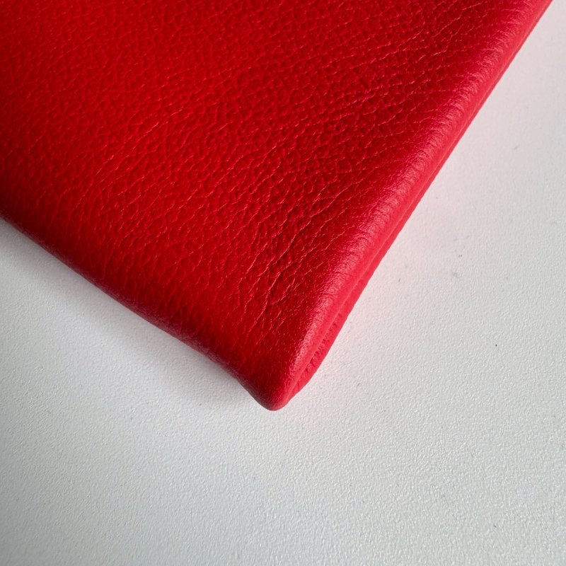 💥全新商品💥 Hermes 紅色多功能防水收納包-8