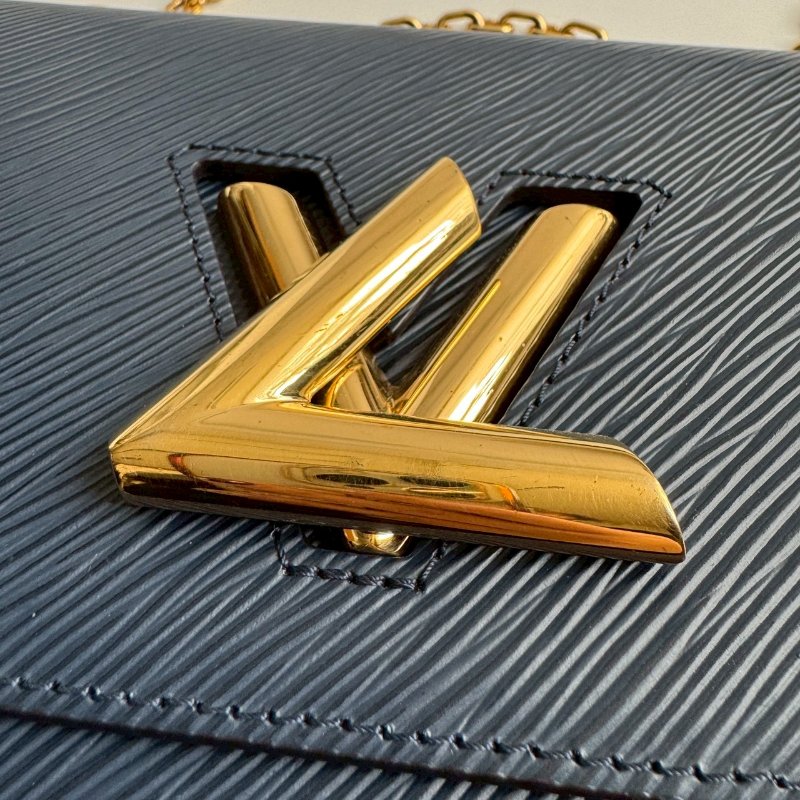 📍專櫃半價不到📍LV 海軍藍EPI材質twist雙鏈包MM-2