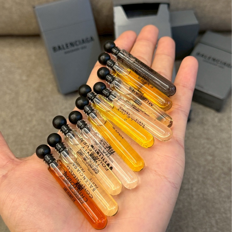 巴黎世家煙盒香水-2