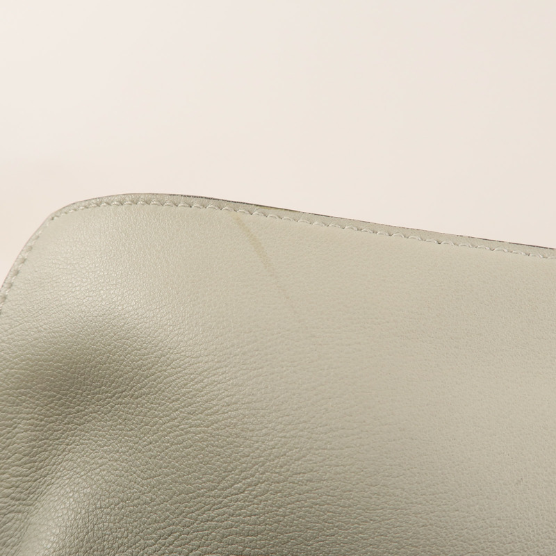 LOEWE 牛皮皮革Medium Flamenco金扣肩背袋-8