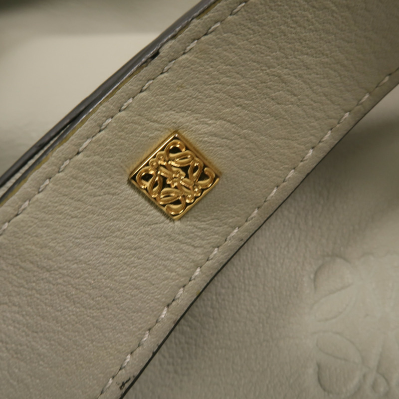 LOEWE 牛皮皮革Medium Flamenco金扣肩背袋-15