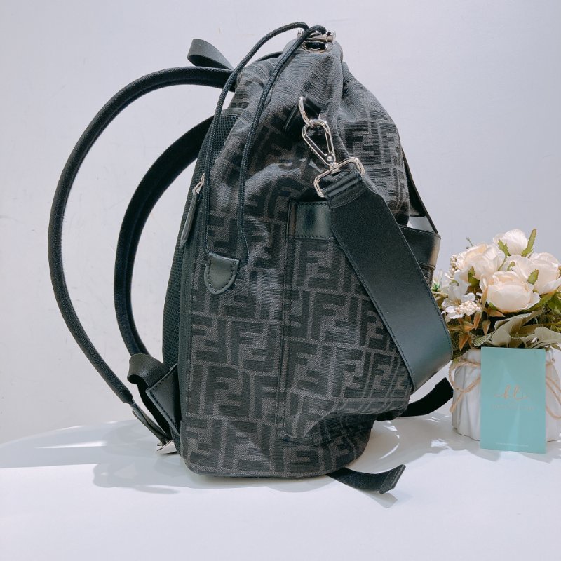 TW4778 Fendi 芬迪 經典 FF Logo 背包 Logo Medium Backpack Canvas-3