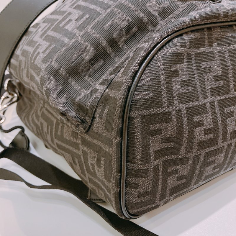 TW4778 Fendi 芬迪 經典 FF Logo 背包 Logo Medium Backpack Canvas-5