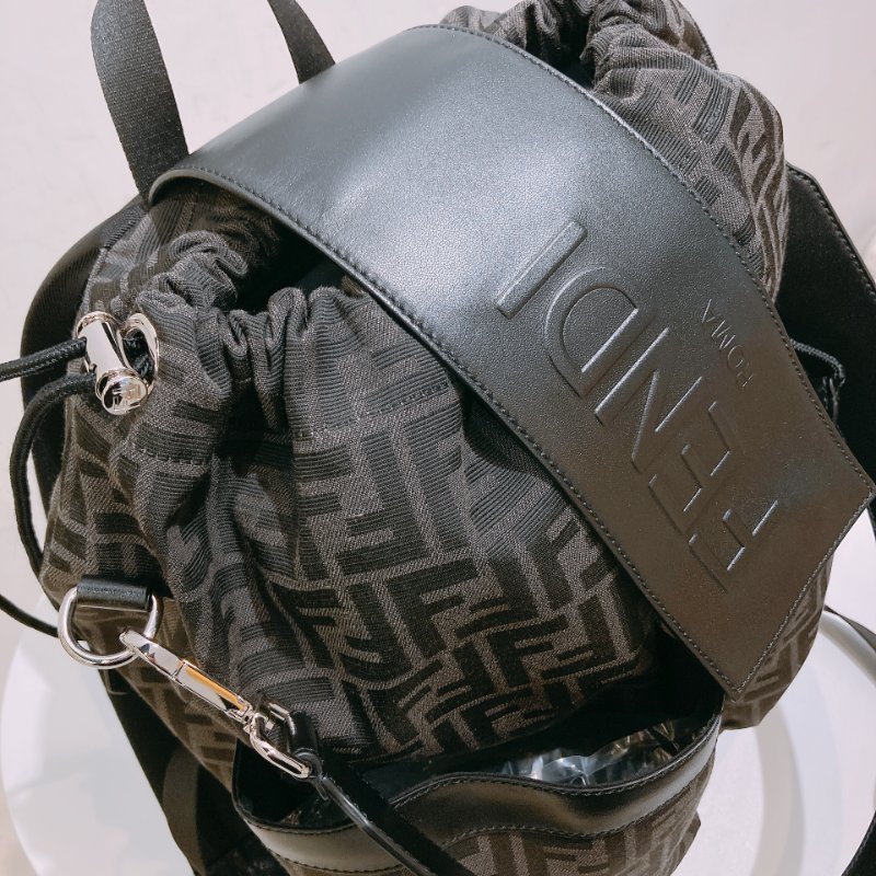 TW4778 Fendi 芬迪 經典 FF Logo 背包 Logo Medium Backpack Canvas-7