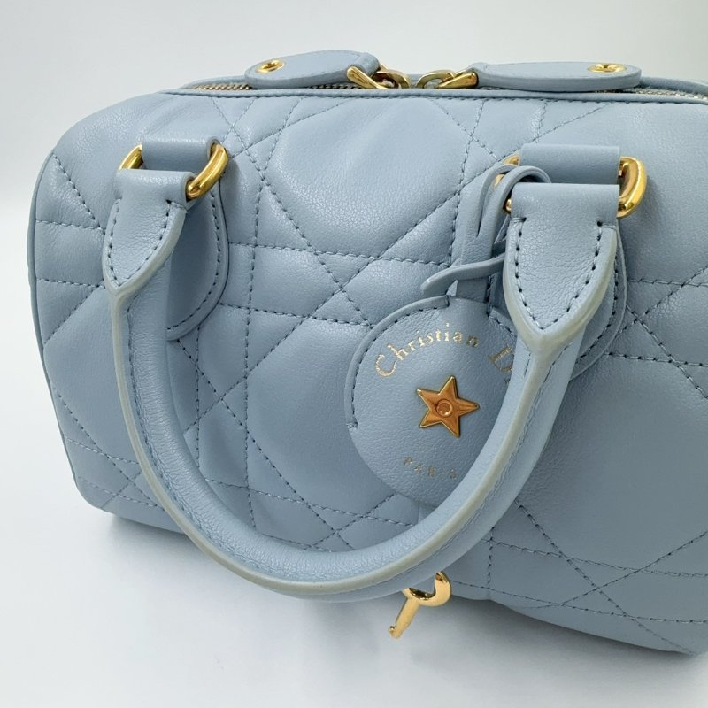 DIOR雲藍色羊皮金釦GROOVE保齡球包M1364UBOL-10