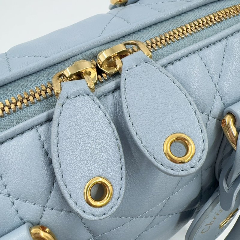 DIOR雲藍色羊皮金釦GROOVE保齡球包M1364UBOL-16