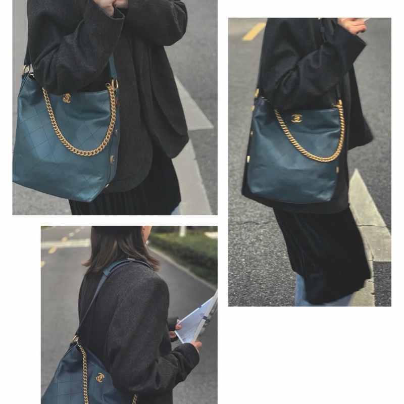 Chanel香奈兒 嬉皮士徽章流浪水桶包 普魯士藍金扣-7