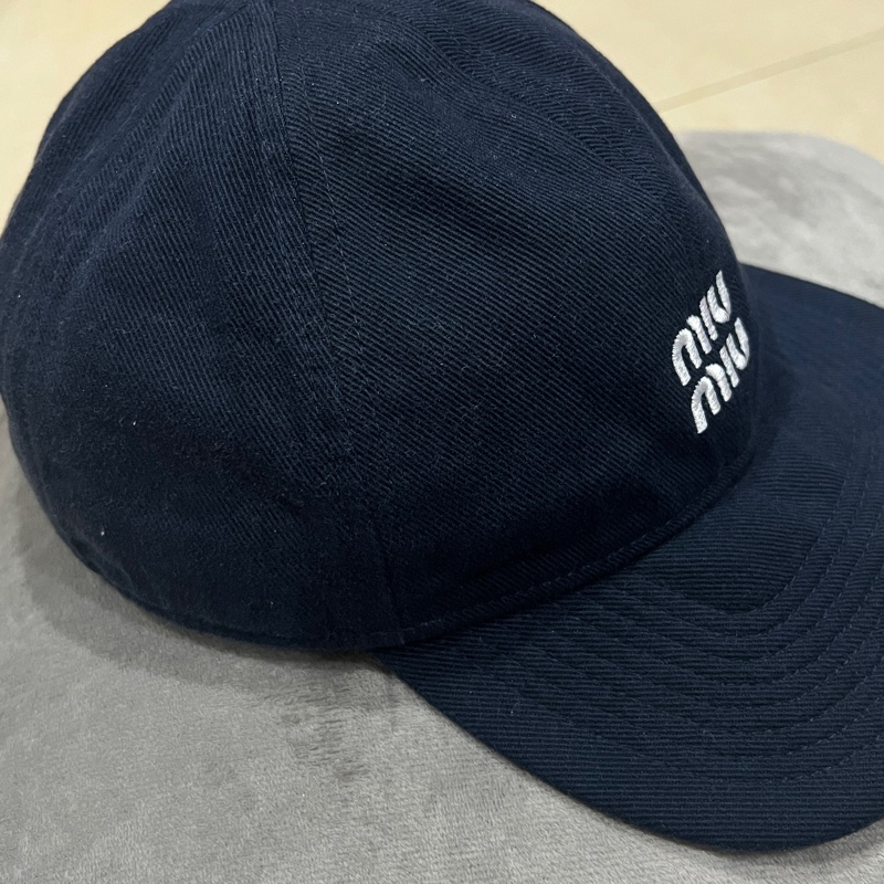 MIUMIU 抽繩鴨舌帽🧢藏藍色M-2