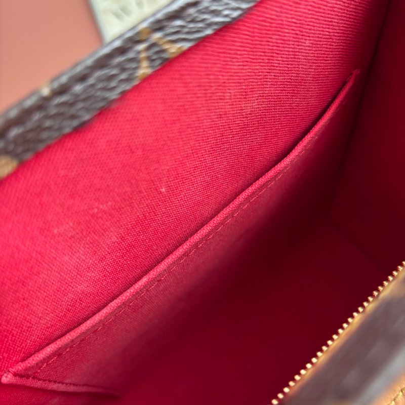 ::LOUIS VUITTON:: LV M46265 Sac Plat BB Monogram 帆布手提/斜背包 琴譜包-13