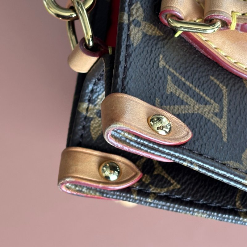 ::LOUIS VUITTON:: LV M46265 Sac Plat BB Monogram 帆布手提/斜背包 琴譜包-23