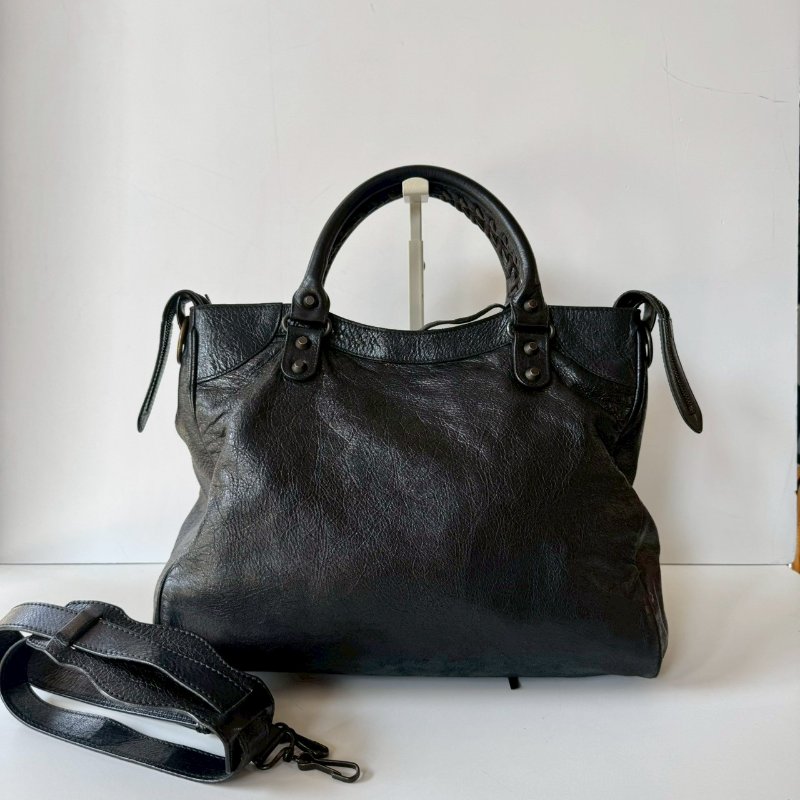 Balenciaga Velo 黑銀 銀扣 揉皺 羊皮 機車包 235216-1