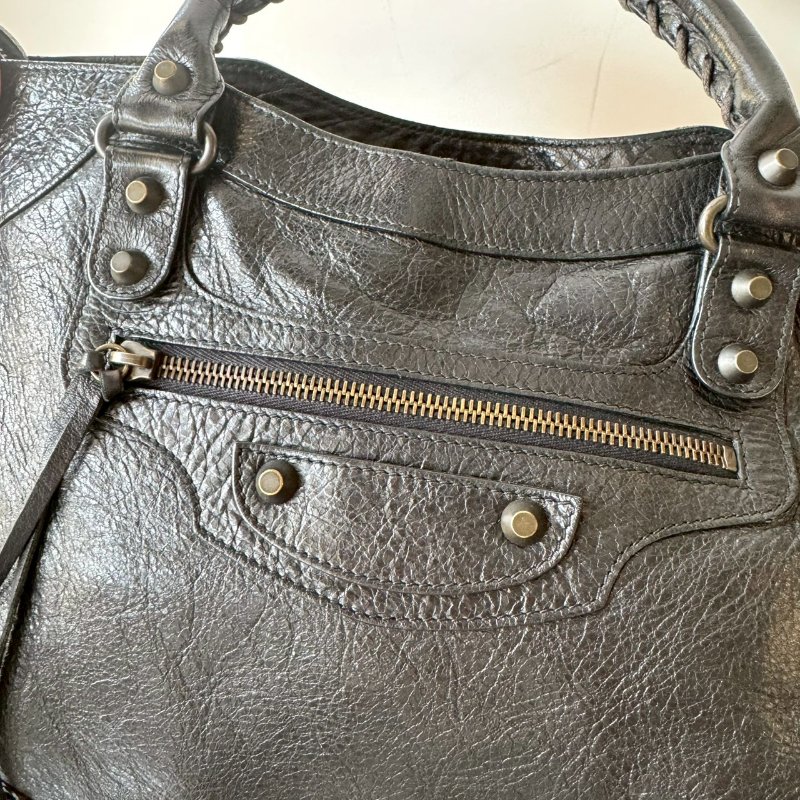 Balenciaga Velo 黑銀 銀扣 揉皺 羊皮 機車包 235216-2