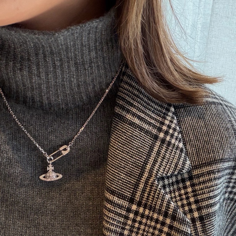 Vivienne Westwood 🪐Lucrece Pendant Necklace 別針項鍊-0