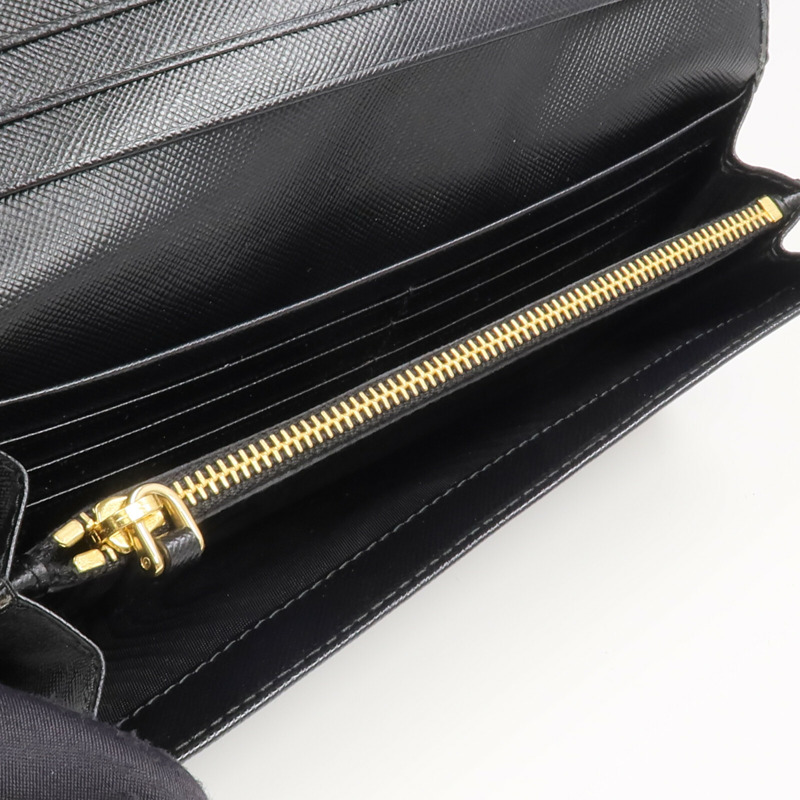 PRADA Saffiano皮革Long Wallet金扣長錢包-10