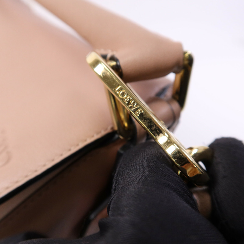 LOEWE 牛皮皮革Puzzle Medium金扣手挽肩背兩用袋-6