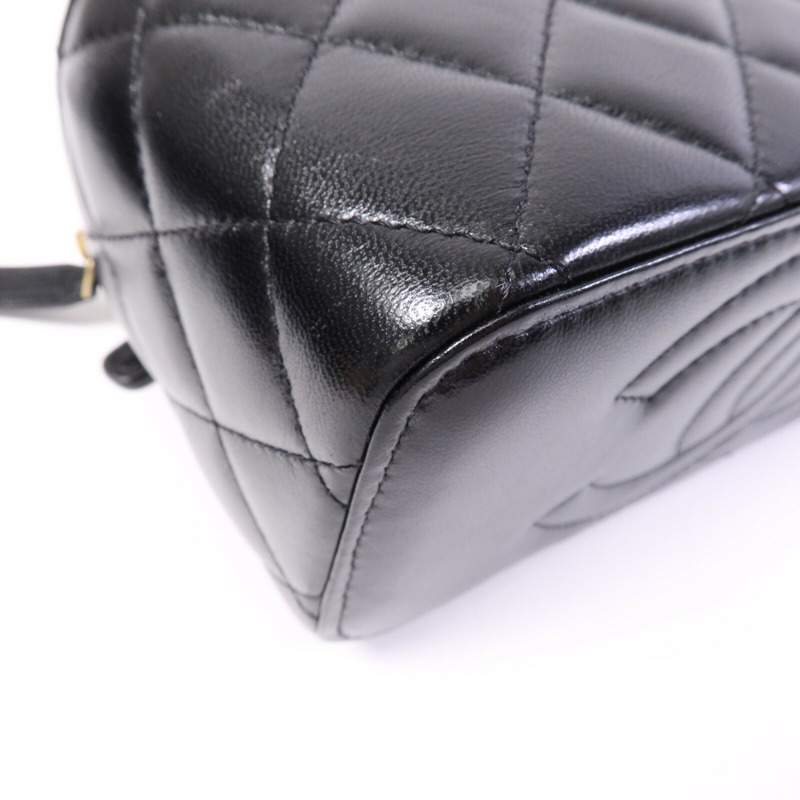 CHANEL 羊皮皮革Vanity Case金扣鏈帶肩背袋-10