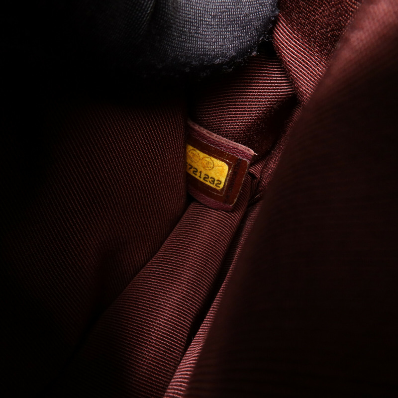 CHANEL 牛皮皮革Chain Shoulder銀扣鏈帶肩背袋-7