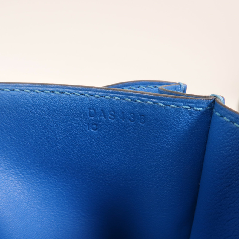 HERMES Swift皮革Constance Mini金扣肩背袋Bleu Izmir-6