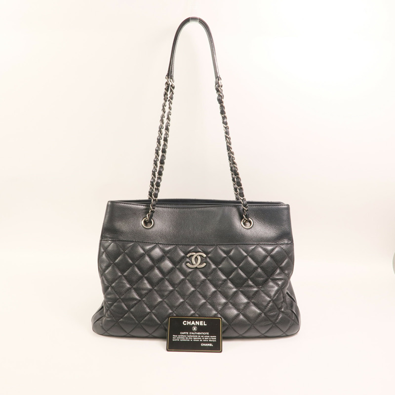 CHANEL 牛皮皮革Urban Companion Tote銀扣鏈帶手挽袋-9