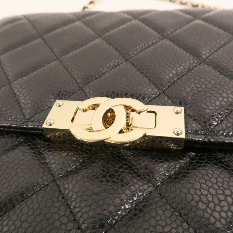 CHANEL 牛皮皮革Chain Shoulder金扣鏈帶肩背袋-15