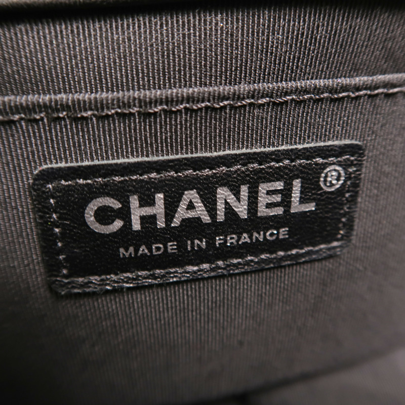 CHANEL 牛皮皮革Boy 25鏈帶肩背袋-5