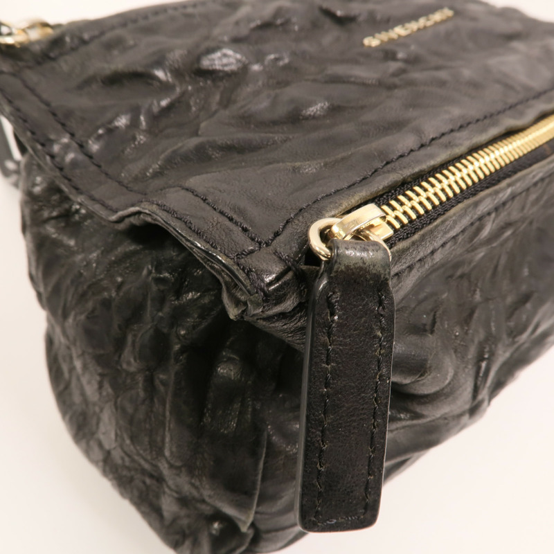GIVENCHY 牛皮皮革Pandora金扣肩背袋-10