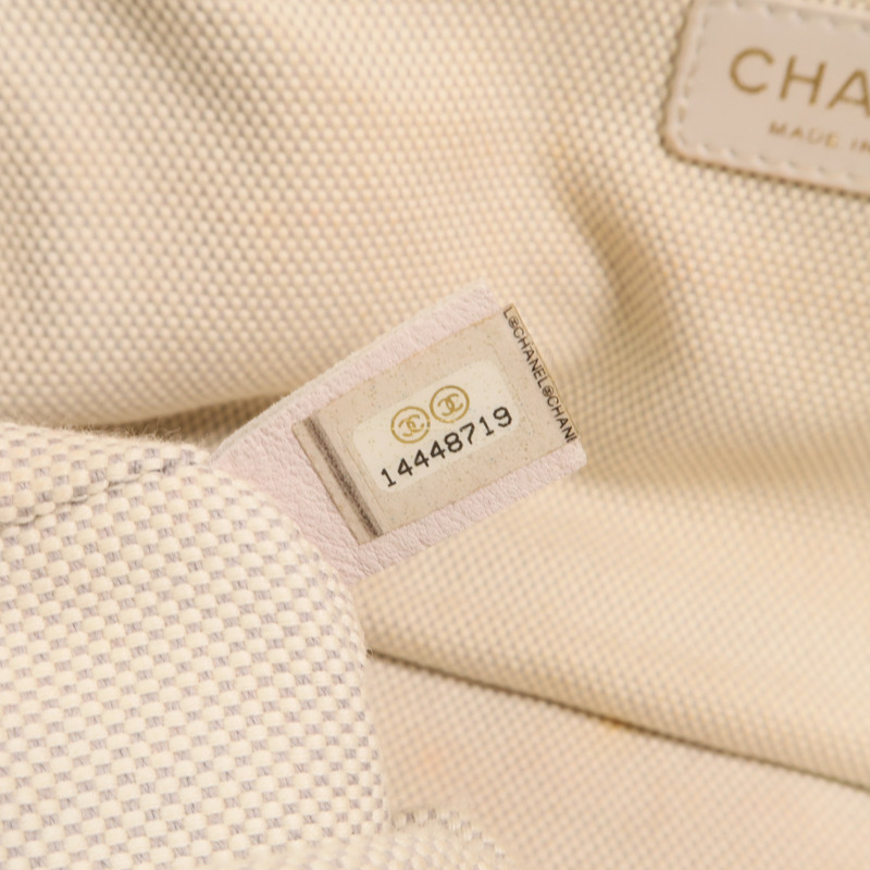 CHANEL 牛皮皮革Chain Shoulder金扣肩背袋-6