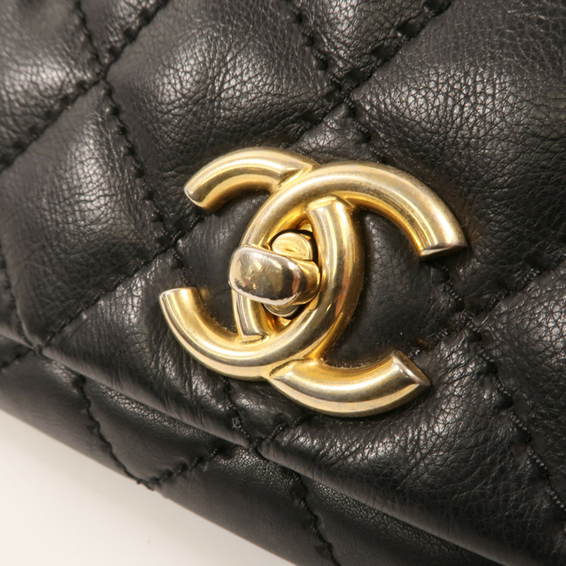 CHANEL 牛皮皮革Chain Shoulder金扣肩背袋-12
