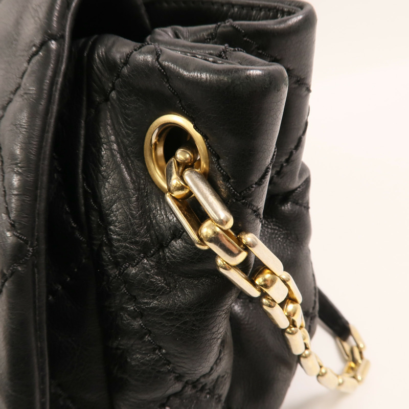 CHANEL 牛皮皮革Chain Shoulder金扣肩背袋-13