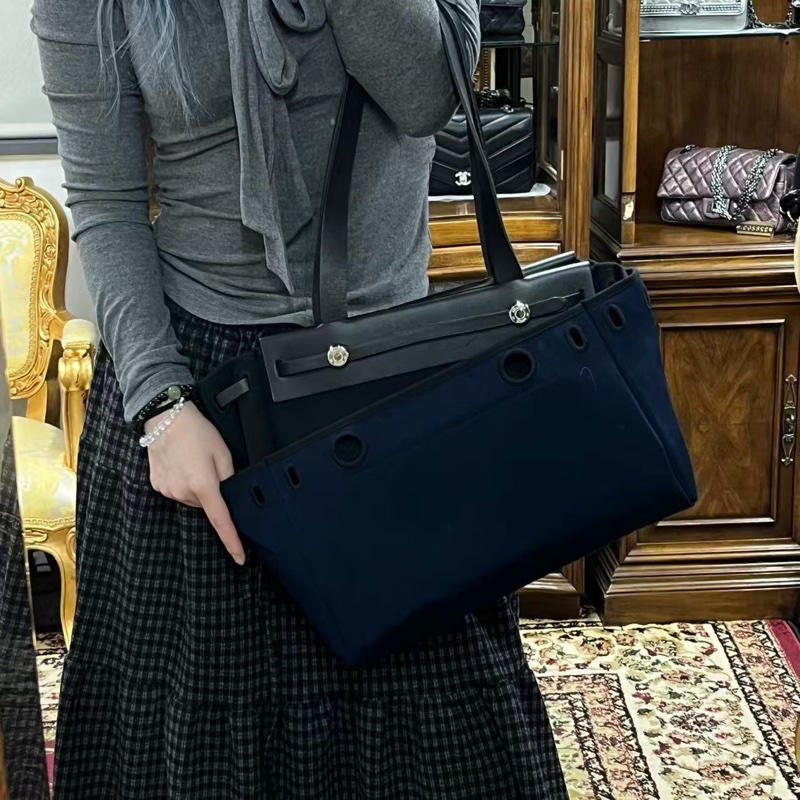 「JL精品代購」愛馬仕黑/深藍色herbag cabas帆布拼皮手提單肩托特包-2