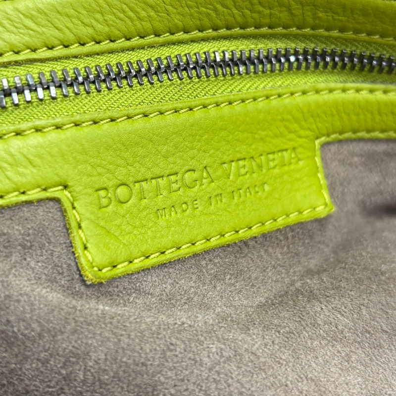 黃綠色 編織 羊皮 波士頓包 肩背包【BOTTEGA VENETA BV 寶緹嘉】 246128-5