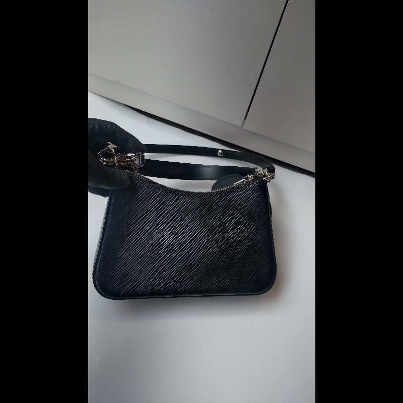 LV 黑底白點點EPI草間彌生限定兩用小包-7