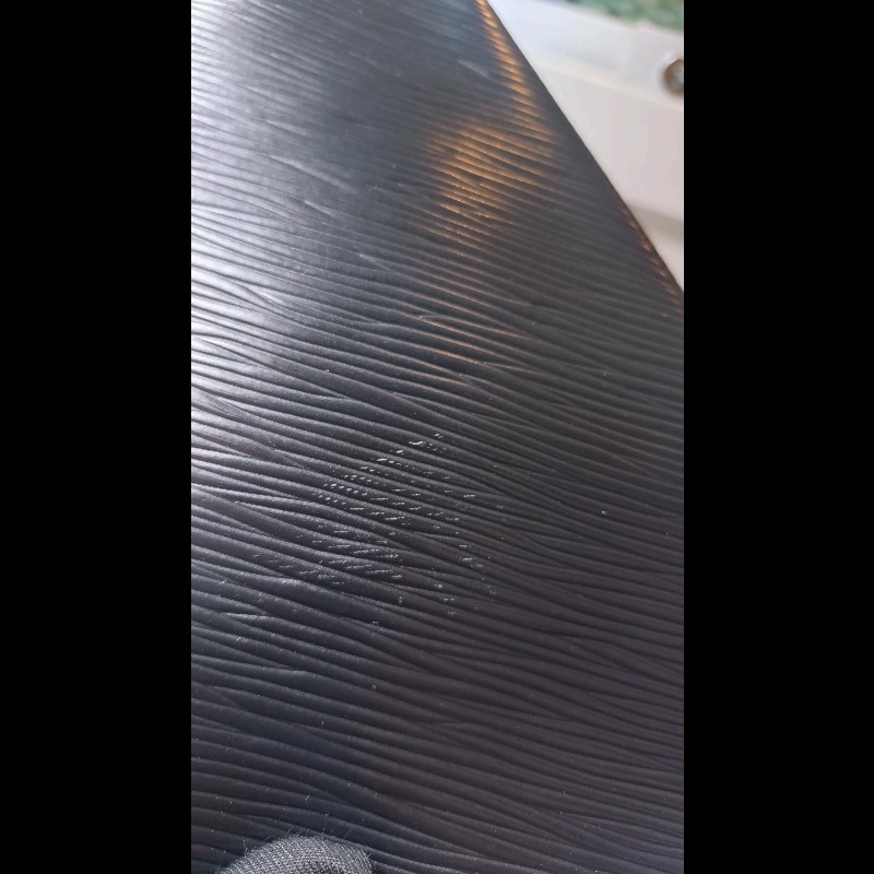 LV 黑底白點點EPI草間彌生限定兩用小包-32