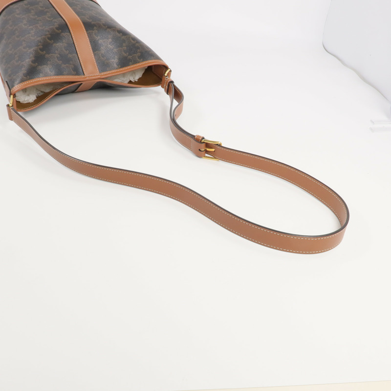 CELINE 塗層帆布Triomphe Bucket金扣肩背袋-4