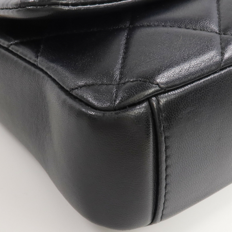 CHANEL 羊皮皮革Chain Shoulder金扣鏈帶肩背袋-6